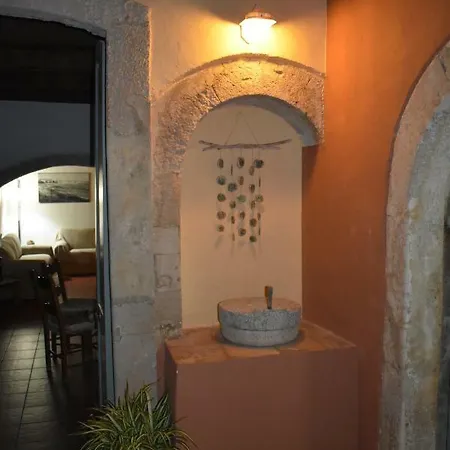 Vecchio Hotel
