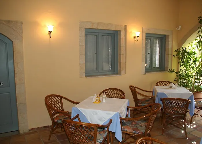 فندق Vecchio ريثيمنو